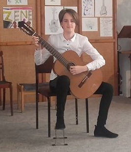 Liska Dora Aszod 2016